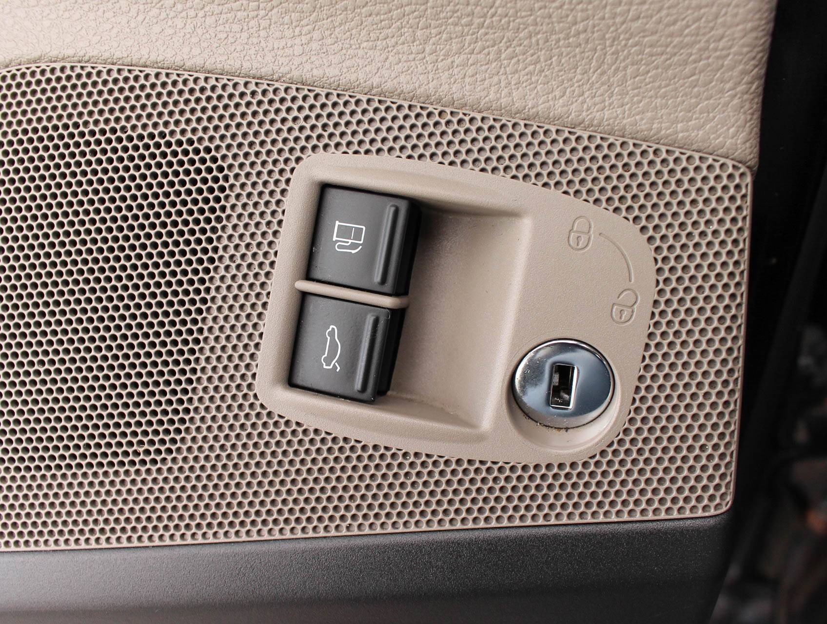 Florida Fine Cars - Used VOLKSWAGEN PASSAT 2008 MIAMI LUX