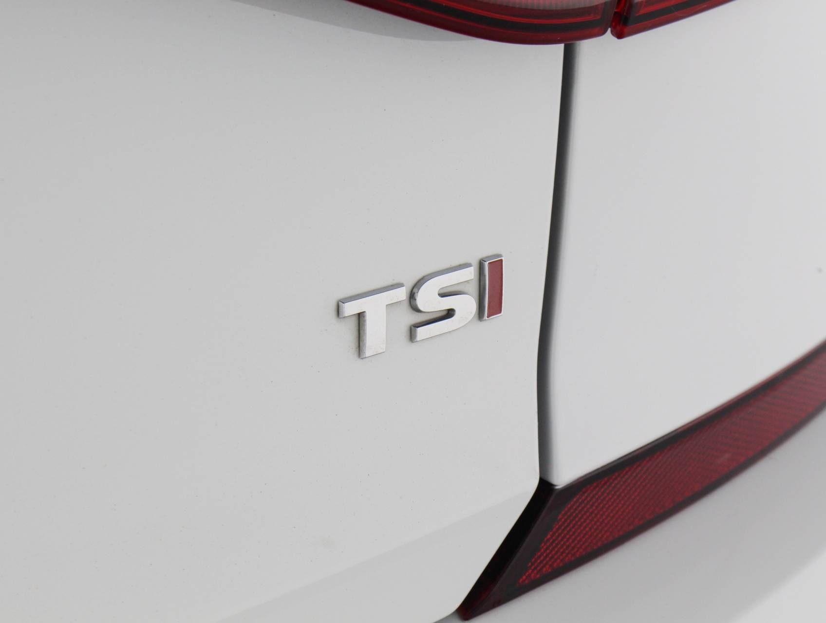 Florida Fine Cars - Used VOLKSWAGEN PASSAT 2017 WEST PALM 1.8T R-LINE