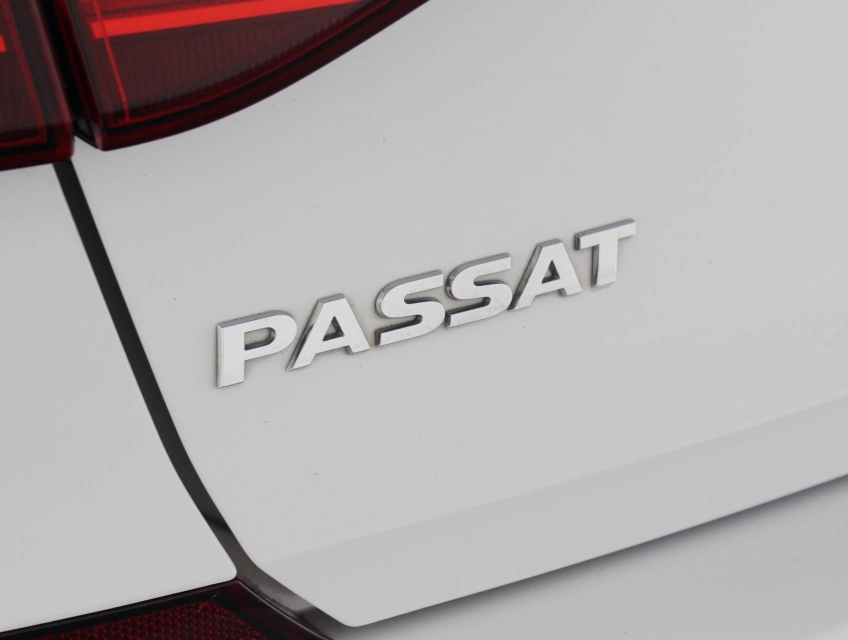 Florida Fine Cars - Used VOLKSWAGEN PASSAT 2017 WEST PALM 1.8T R-LINE