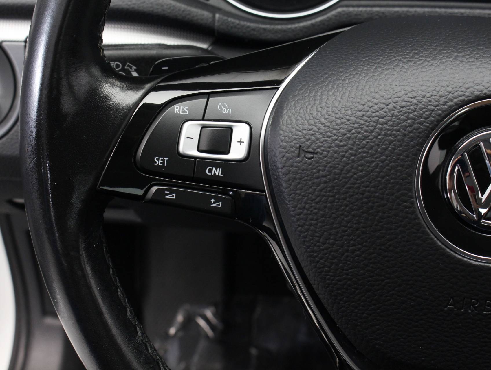 Florida Fine Cars - Used VOLKSWAGEN PASSAT 2017 WEST PALM 1.8T R-LINE