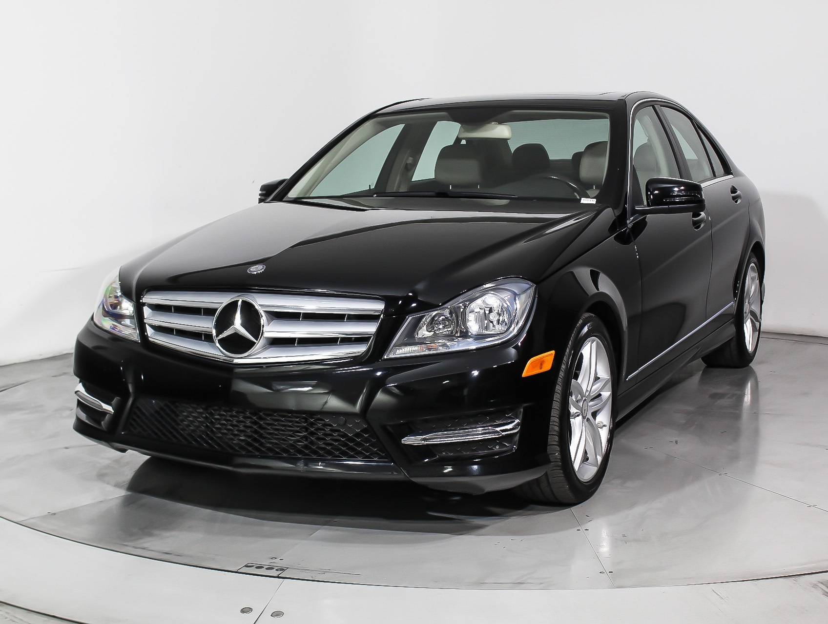Florida Fine Cars - Used MERCEDES-BENZ C CLASS 2013 HOLLYWOOD C250