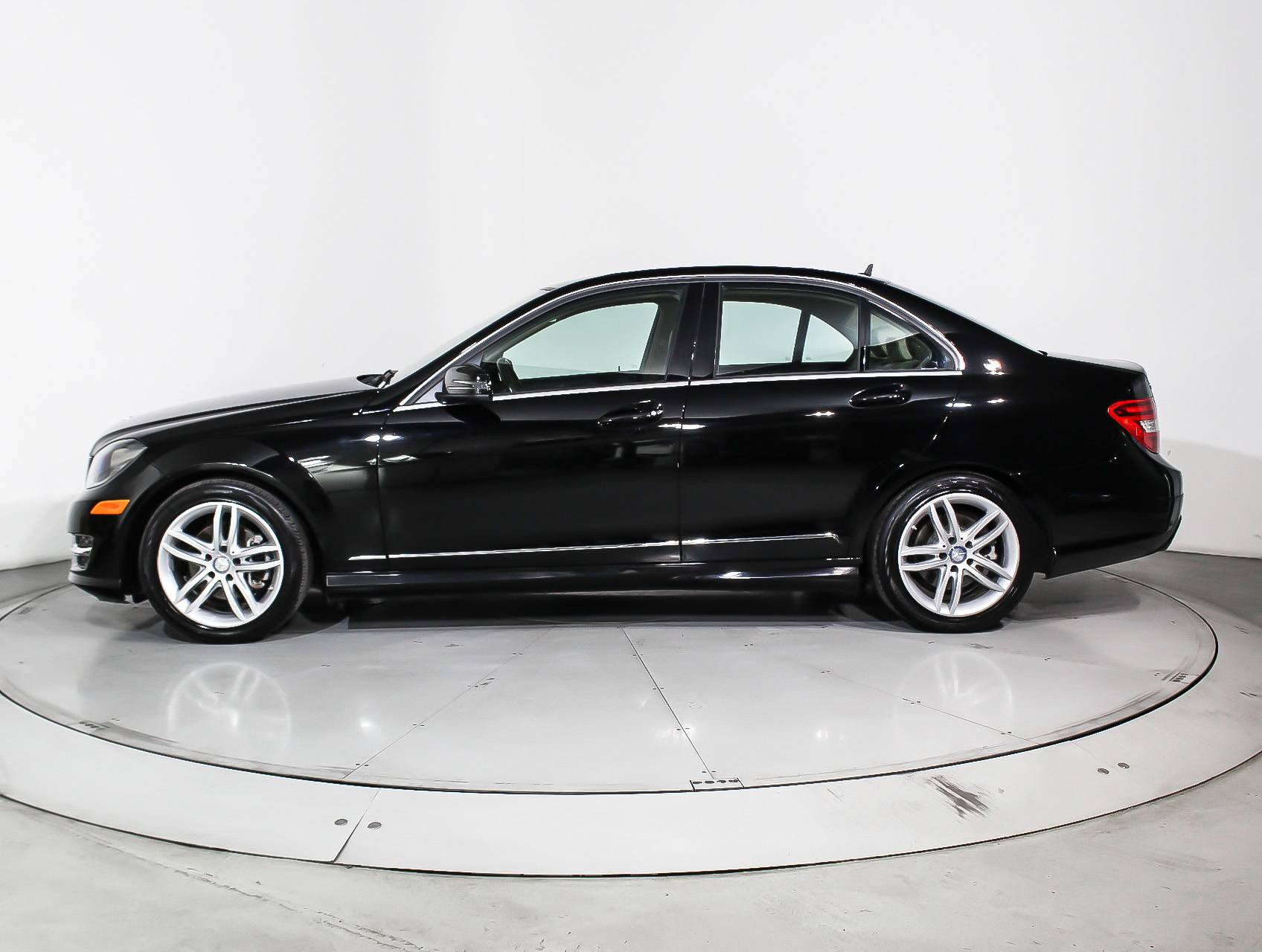 Florida Fine Cars - Used MERCEDES-BENZ C CLASS 2013 HOLLYWOOD C250