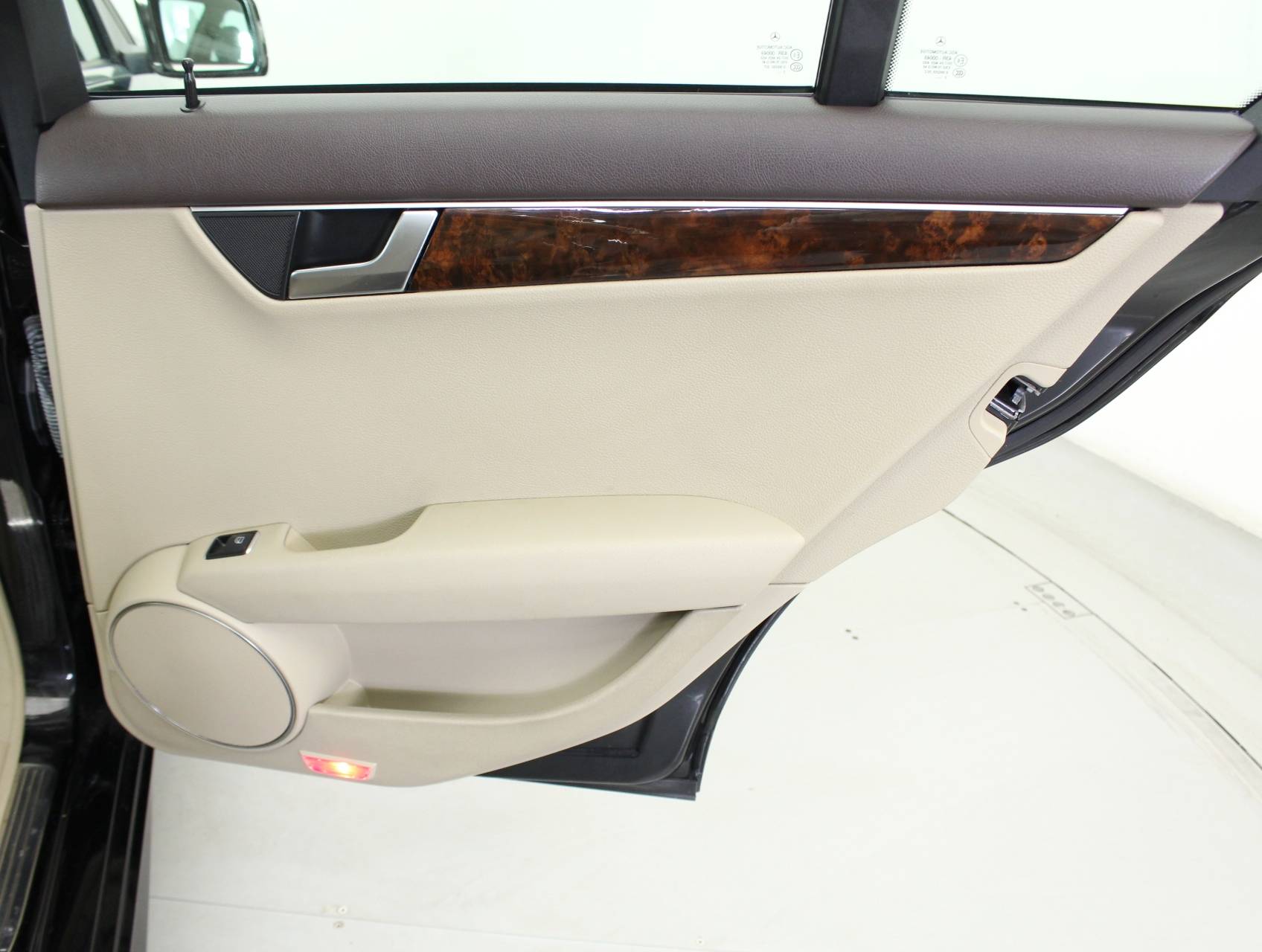 Florida Fine Cars - Used MERCEDES-BENZ C CLASS 2013 HOLLYWOOD C250