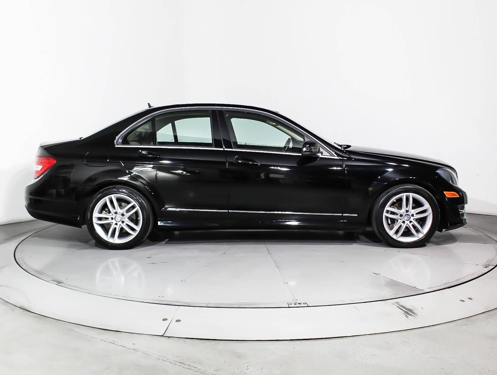 Florida Fine Cars - Used MERCEDES-BENZ C CLASS 2013 HOLLYWOOD C250
