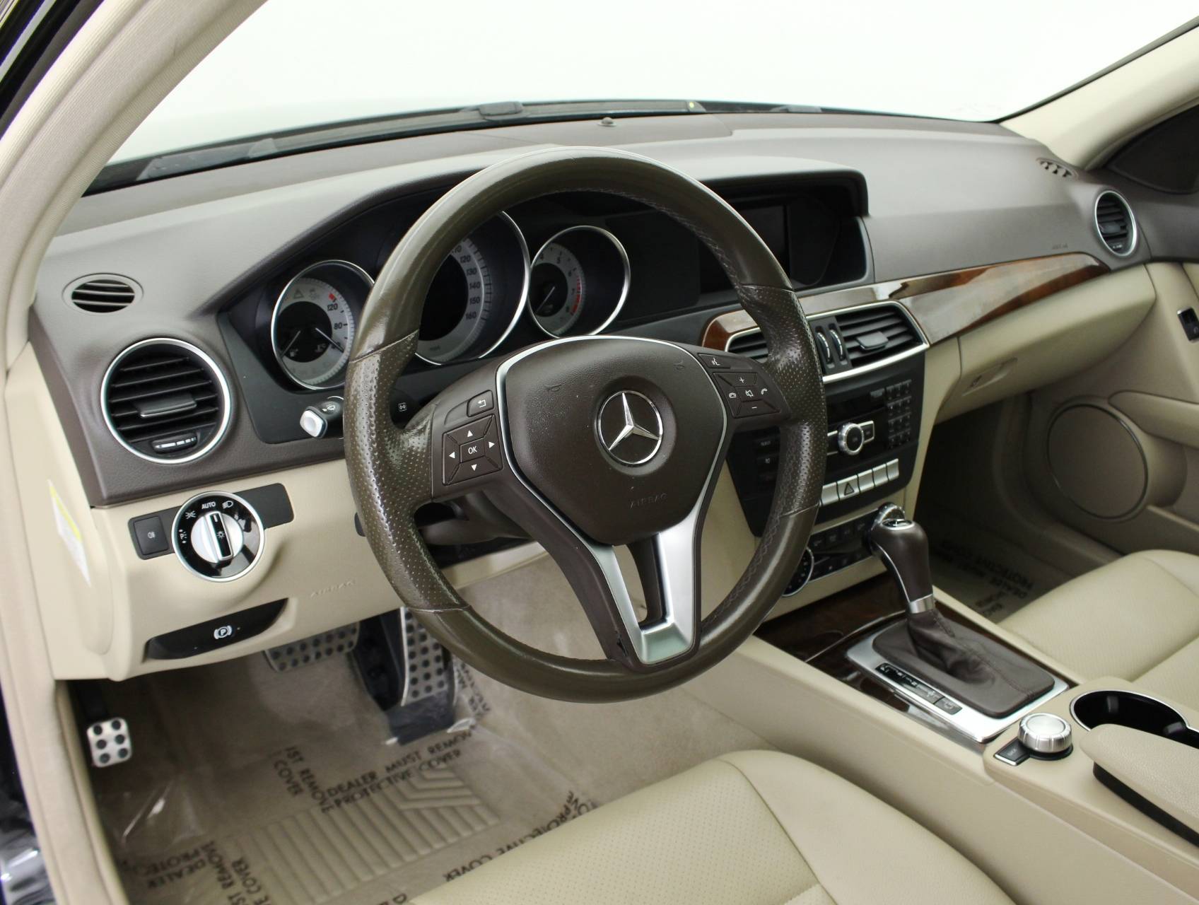 Florida Fine Cars - Used MERCEDES-BENZ C CLASS 2013 HOLLYWOOD C250