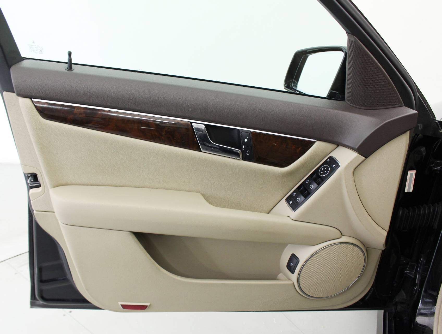 Florida Fine Cars - Used MERCEDES-BENZ C CLASS 2013 HOLLYWOOD C250