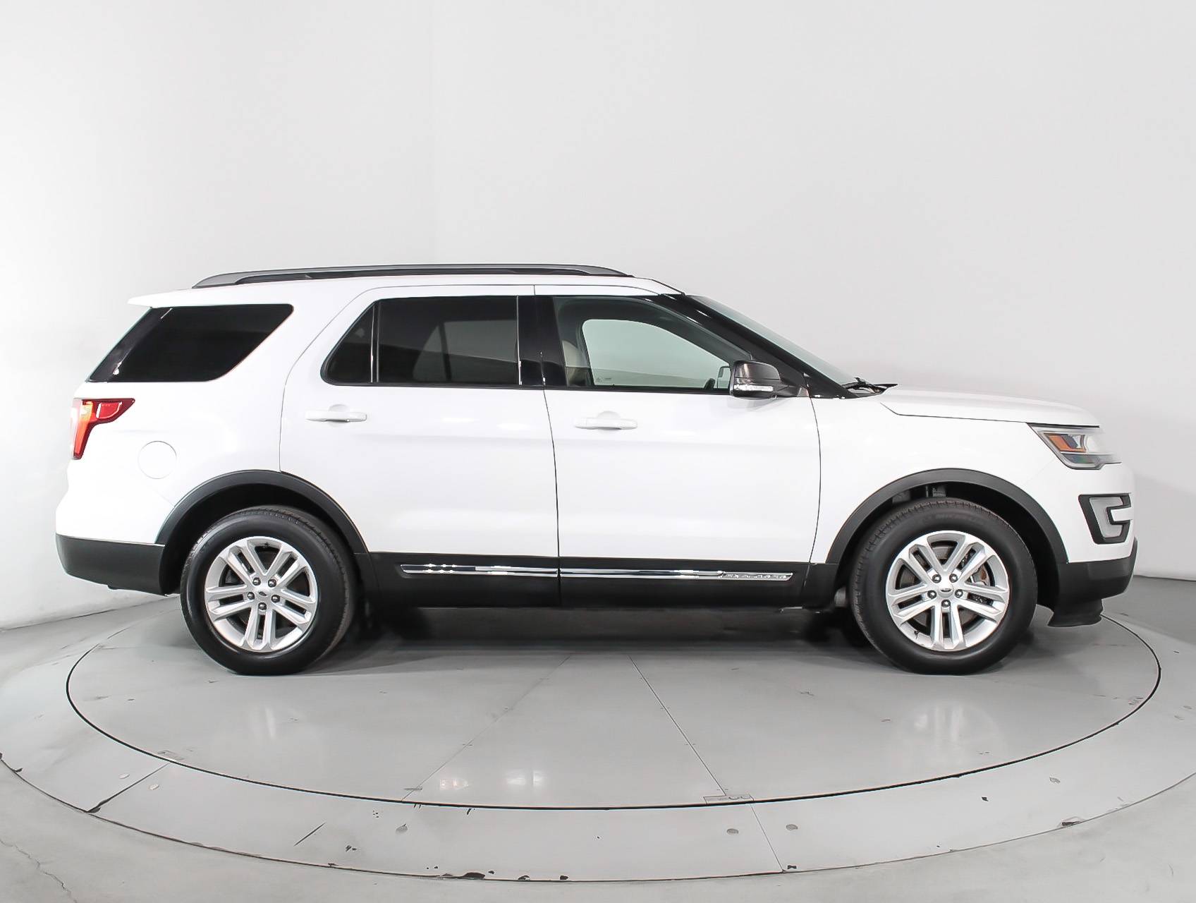 Florida Fine Cars - Used FORD EXPLORER 2016 MIAMI XLT