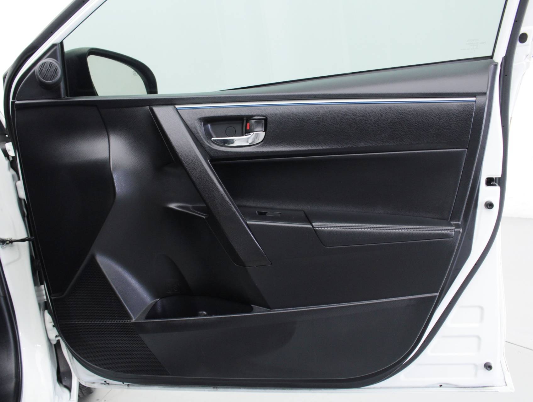 Florida Fine Cars - Used TOYOTA COROLLA 2015 HOLLYWOOD S Plus