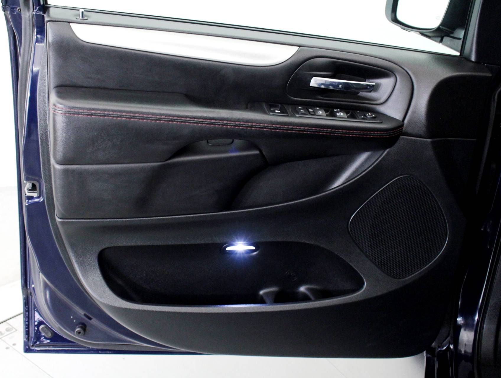 Florida Fine Cars - Used DODGE GRAND CARAVAN 2017 MIAMI Gt