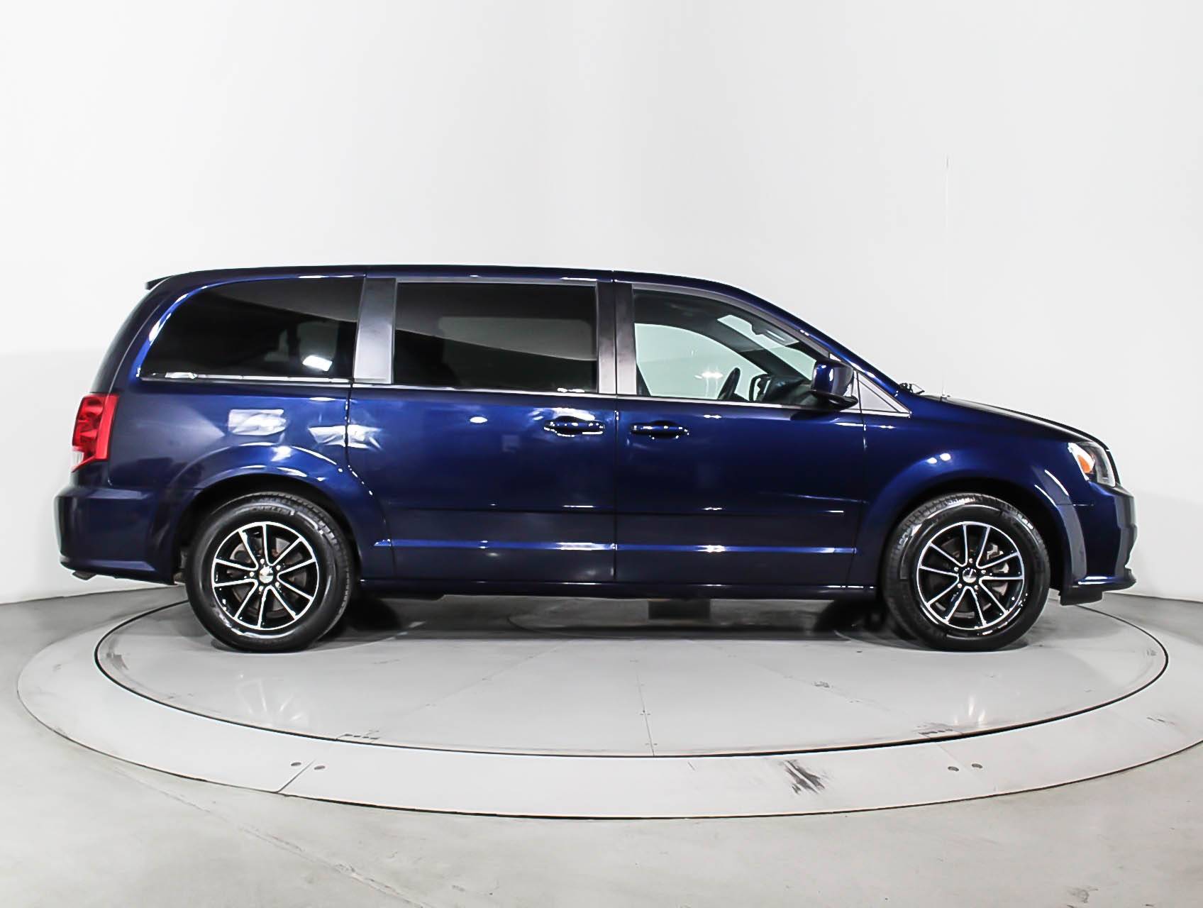 Florida Fine Cars - Used DODGE GRAND CARAVAN 2017 MIAMI Gt