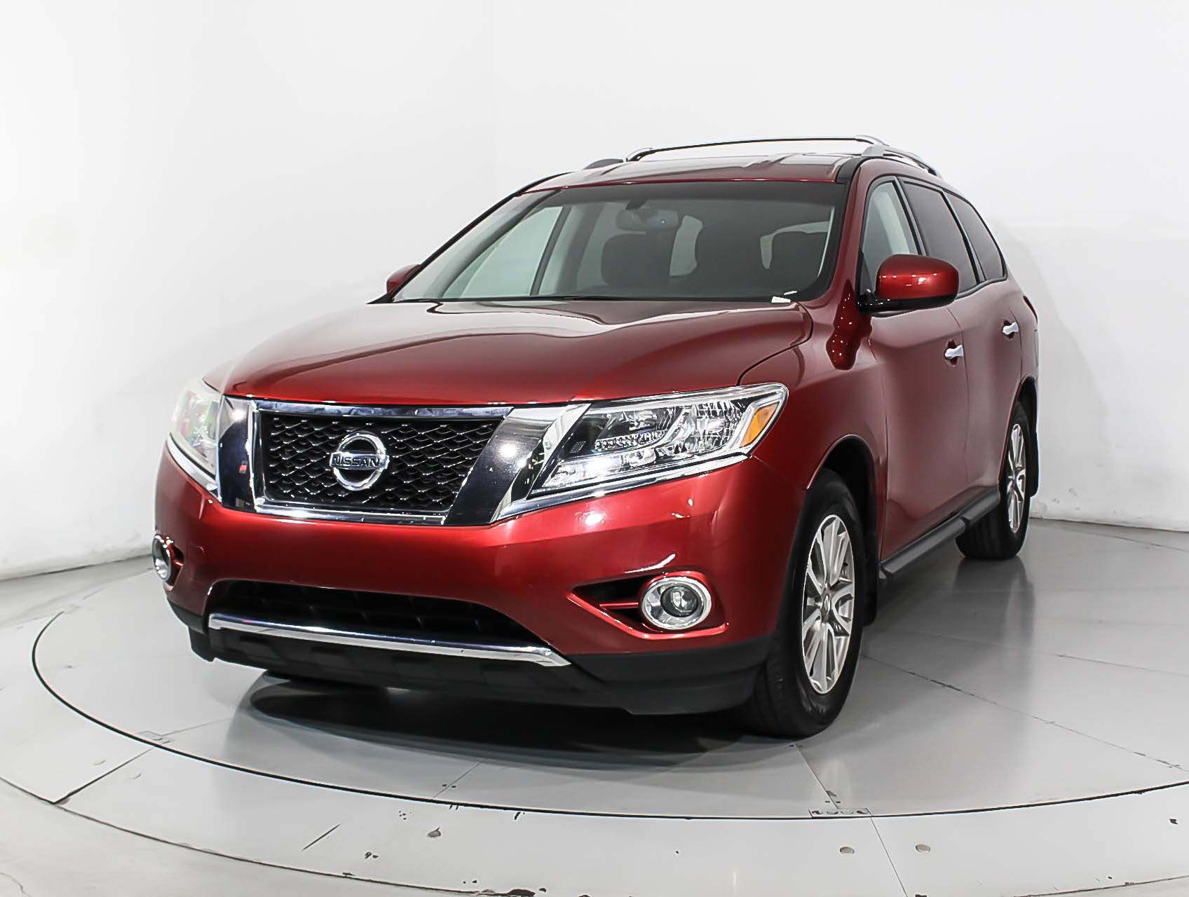 Florida Fine Cars - Used NISSAN PATHFINDER 2015 MARGATE Sv