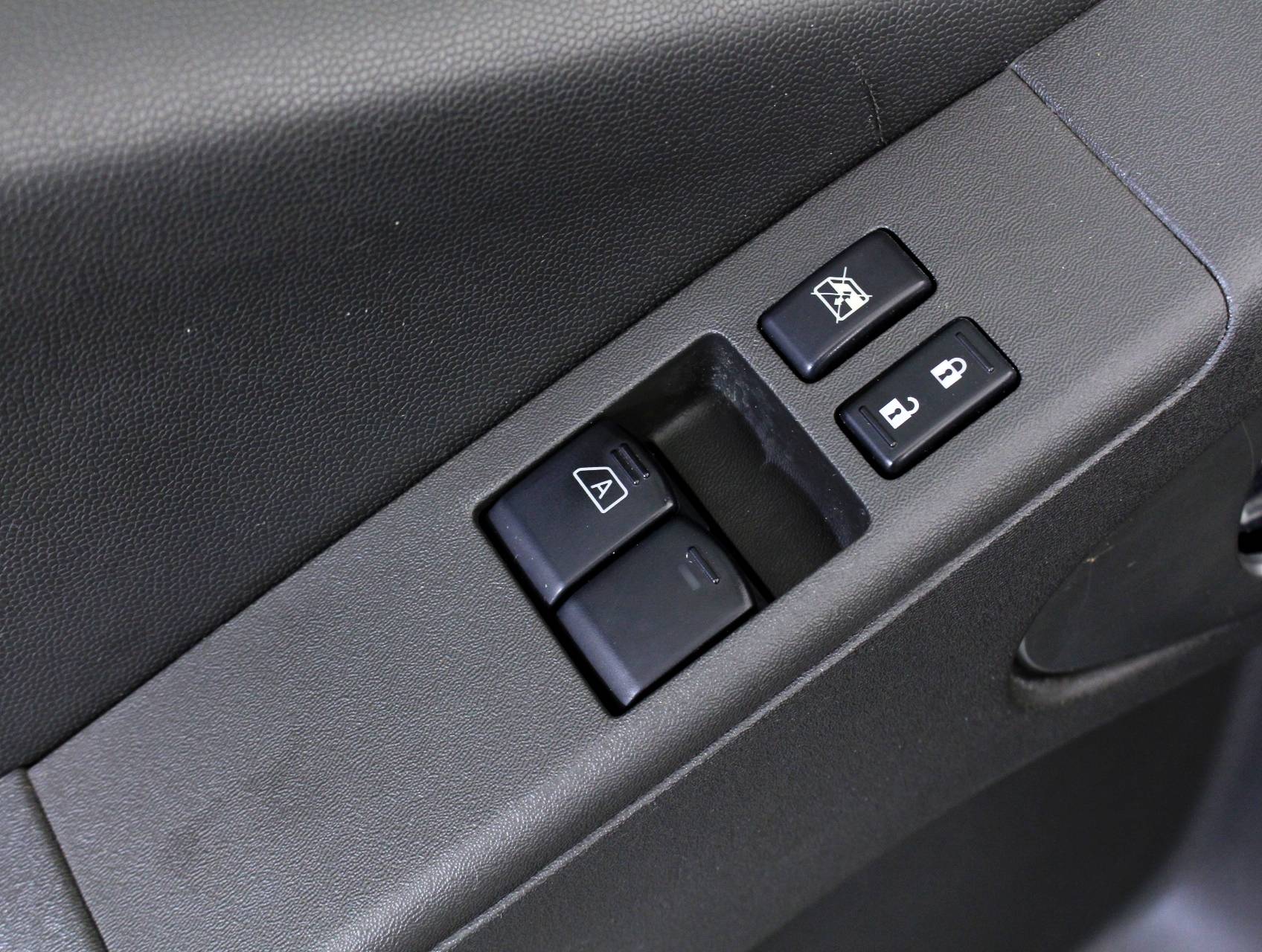 Florida Fine Cars - Used NISSAN FRONTIER 2017 MIAMI Sv King Cab