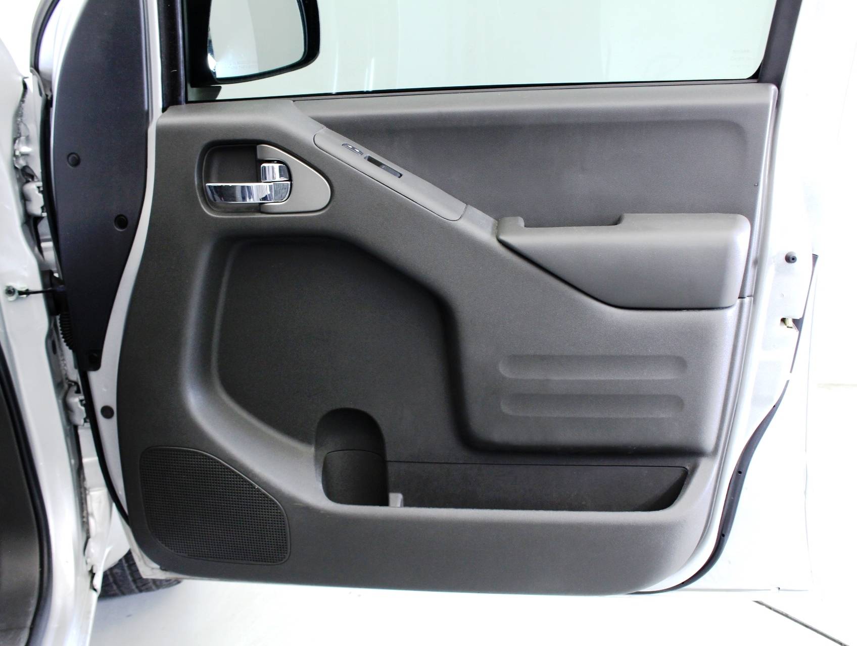 Florida Fine Cars - Used NISSAN FRONTIER 2017 MIAMI Sv King Cab