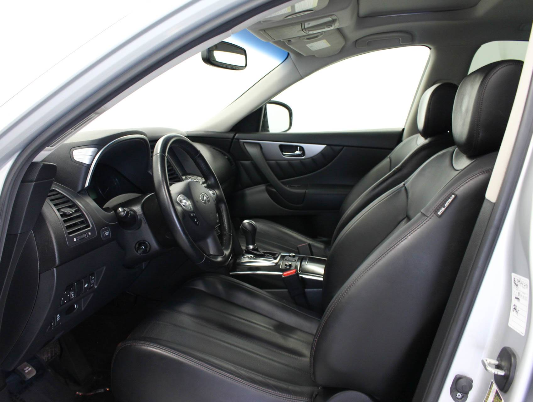 Used 2017 INFINITI QX70 Premium Package for sale in MARGATE | 99933, image size:1696x1280