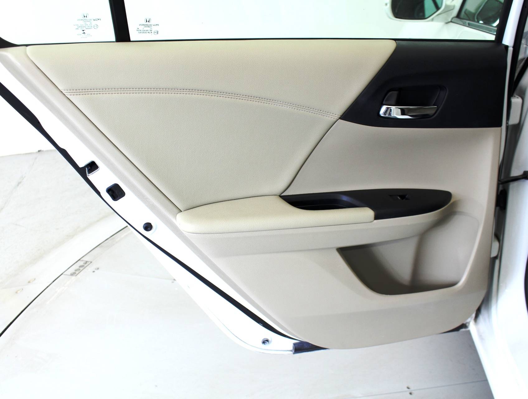 Florida Fine Cars - Used HONDA ACCORD HYBRID 2015 MIAMI Hybrid