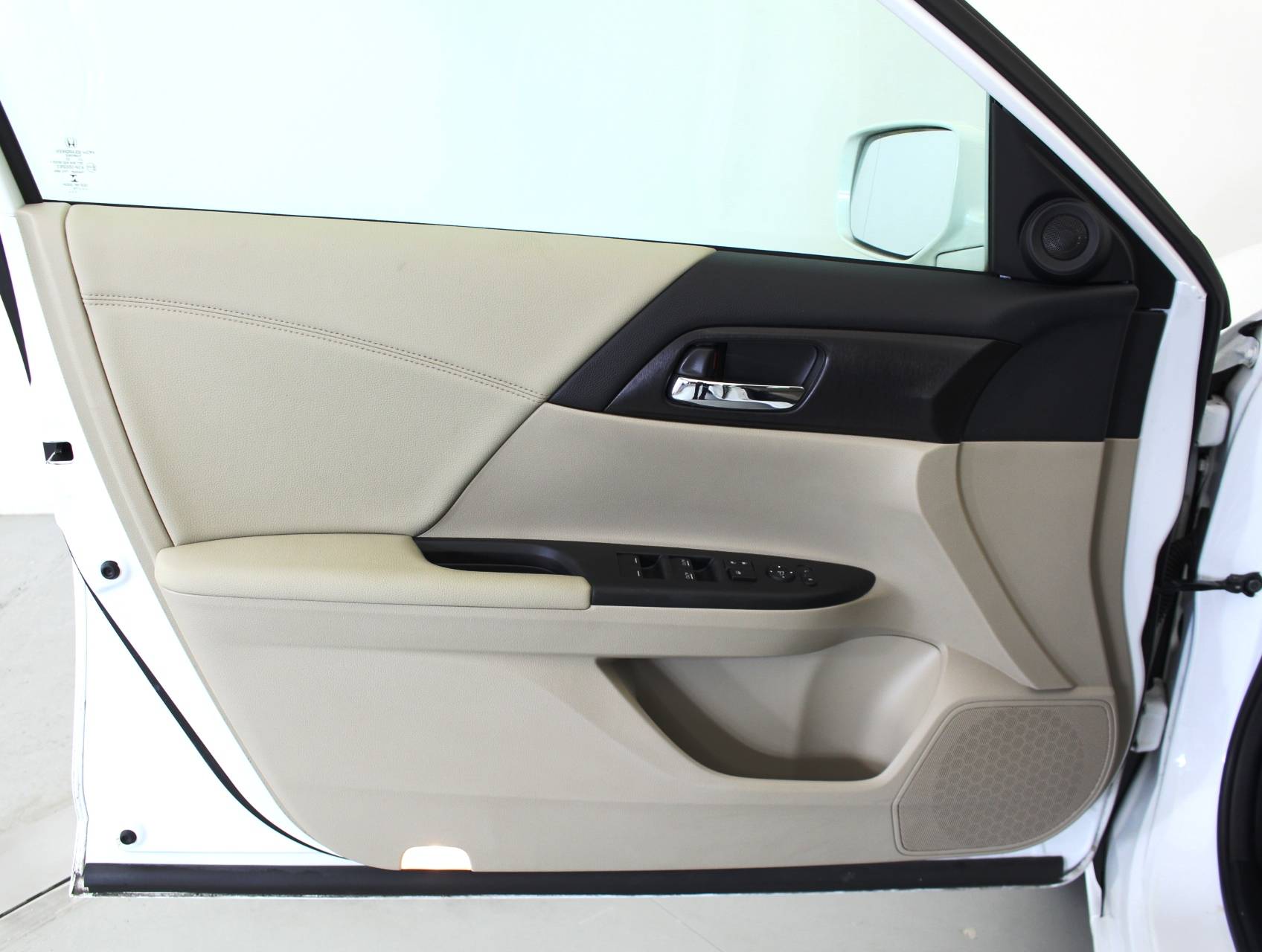 Florida Fine Cars - Used HONDA ACCORD HYBRID 2015 MIAMI Hybrid