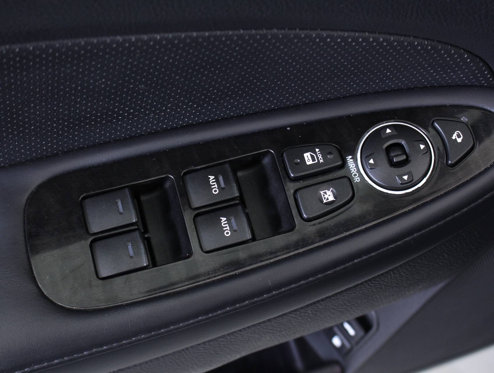 Florida Fine Cars - Used HYUNDAI GENESIS 2013 MIAMI 3.8