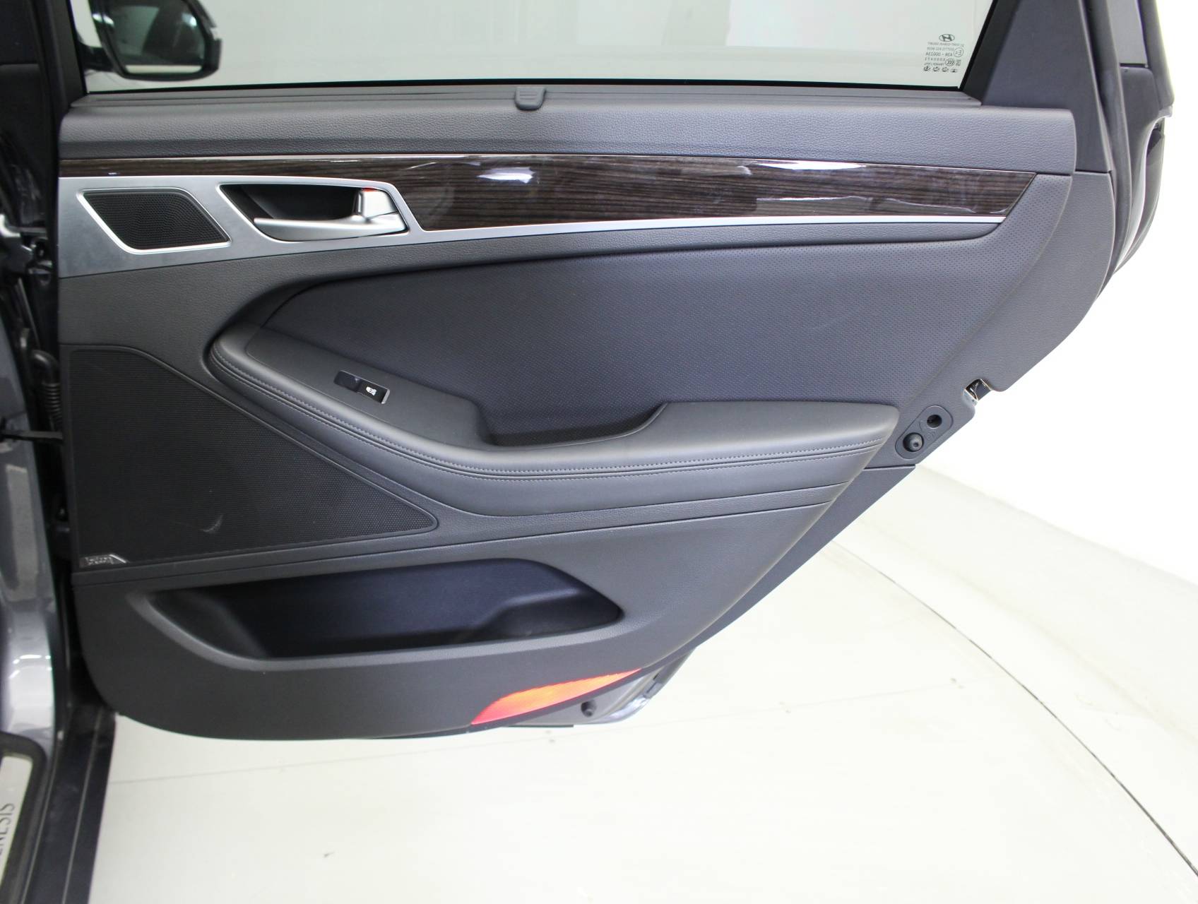 Florida Fine Cars - Used HYUNDAI GENESIS 2015 MIAMI Technology Package