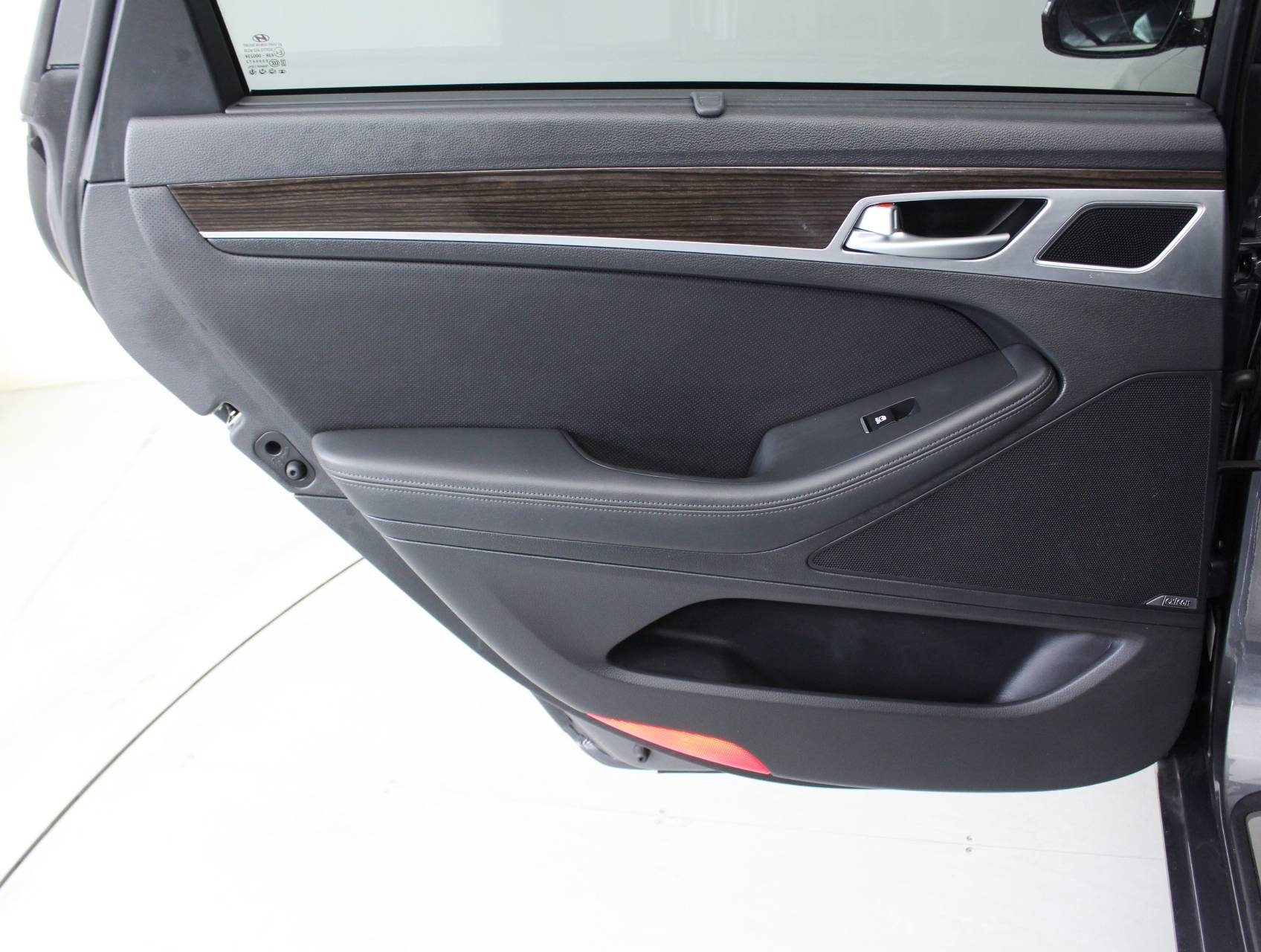 Florida Fine Cars - Used HYUNDAI GENESIS 2015 MIAMI Technology Package