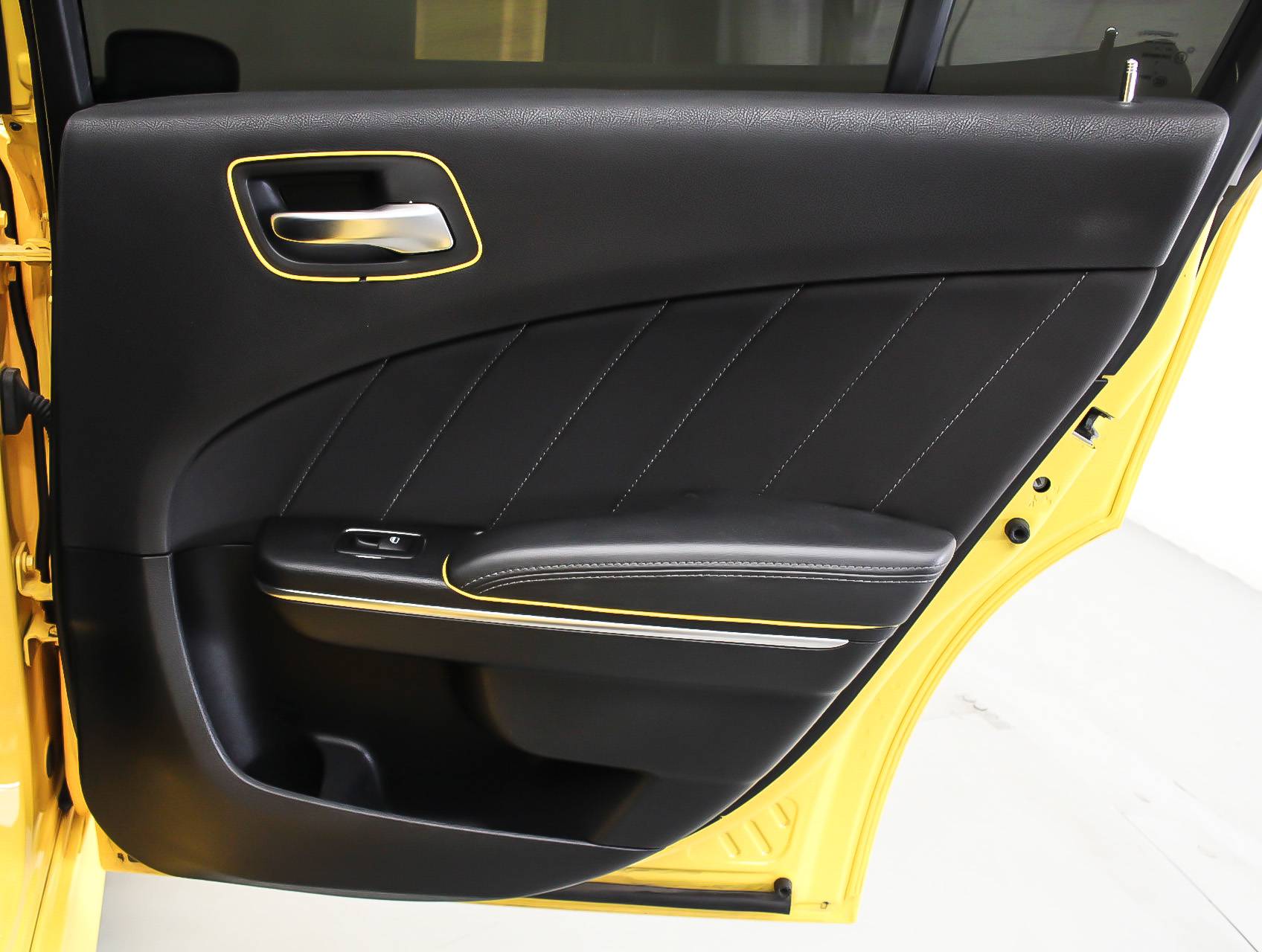 Florida Fine Cars - Used DODGE CHARGER 2017 MIAMI Srt 392 Scat Pack 