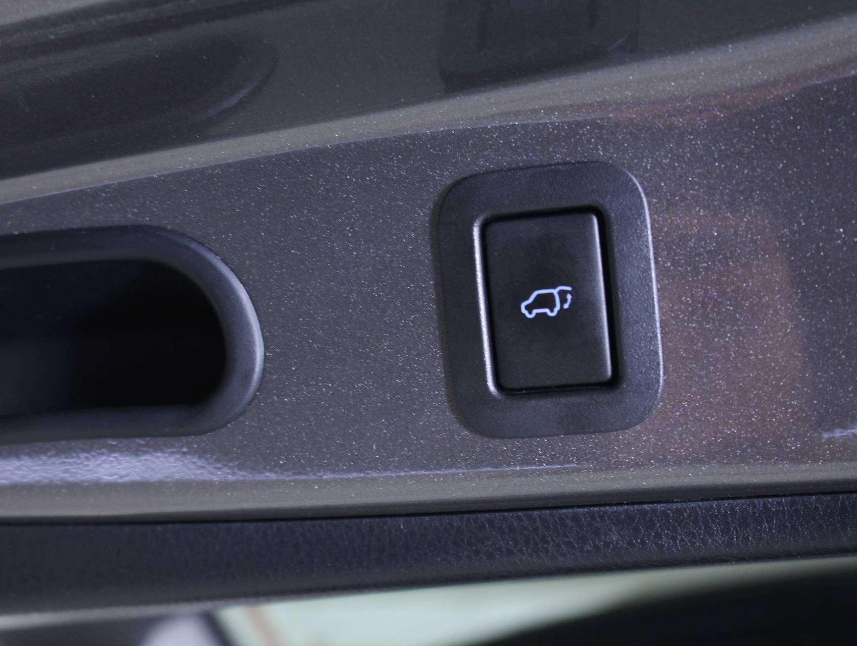 Florida Fine Cars - Used TOYOTA HIGHLANDER 2015 WEST PALM Le Plus V6