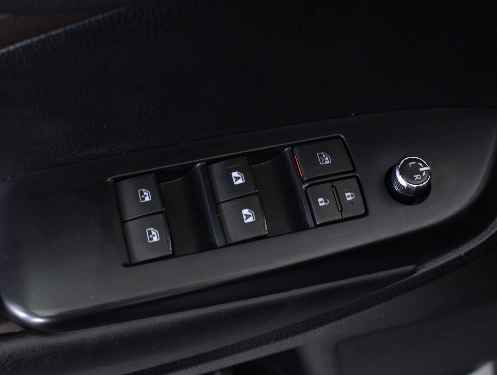 Florida Fine Cars - Used TOYOTA HIGHLANDER 2015 WEST PALM Le Plus V6