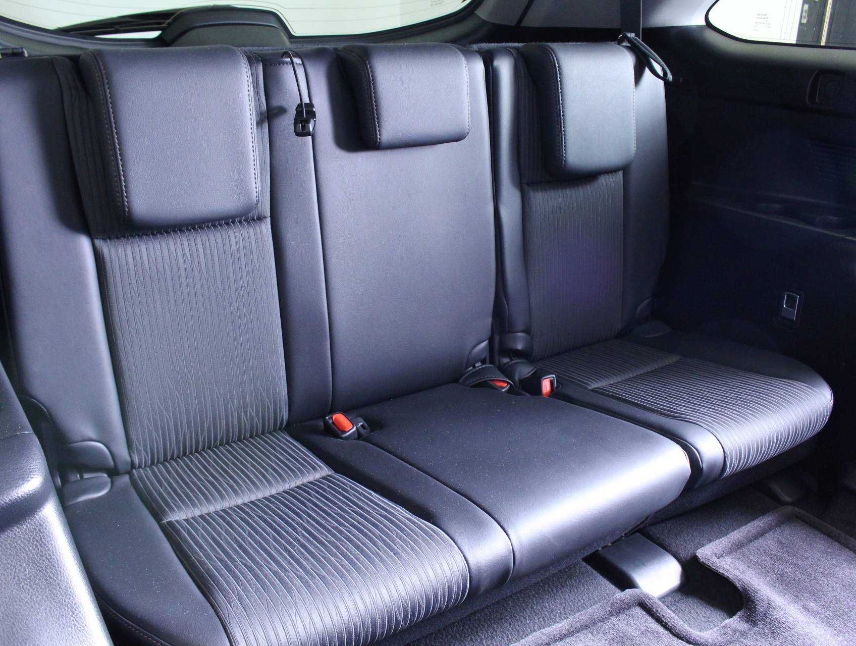 Florida Fine Cars - Used TOYOTA HIGHLANDER 2015 WEST PALM Le Plus V6