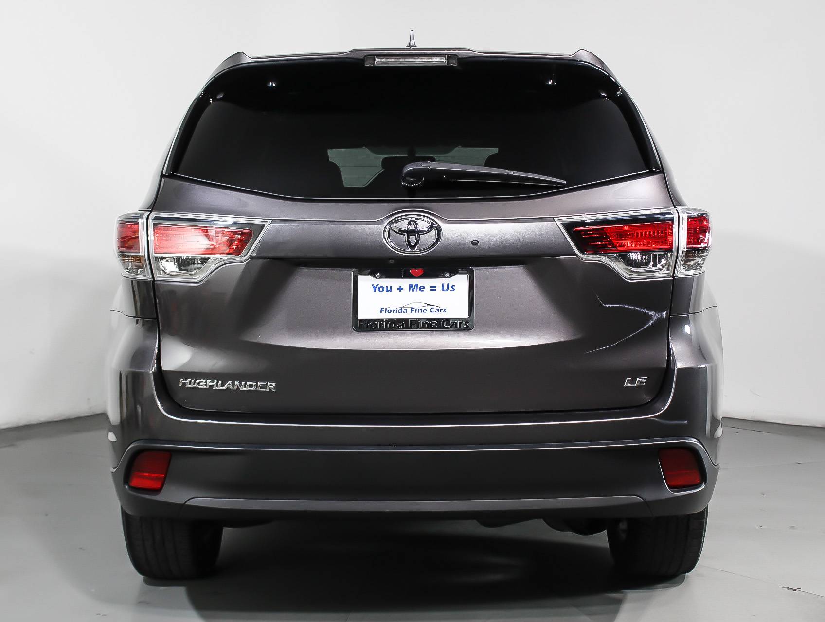 Florida Fine Cars - Used TOYOTA HIGHLANDER 2015 WEST PALM Le Plus V6