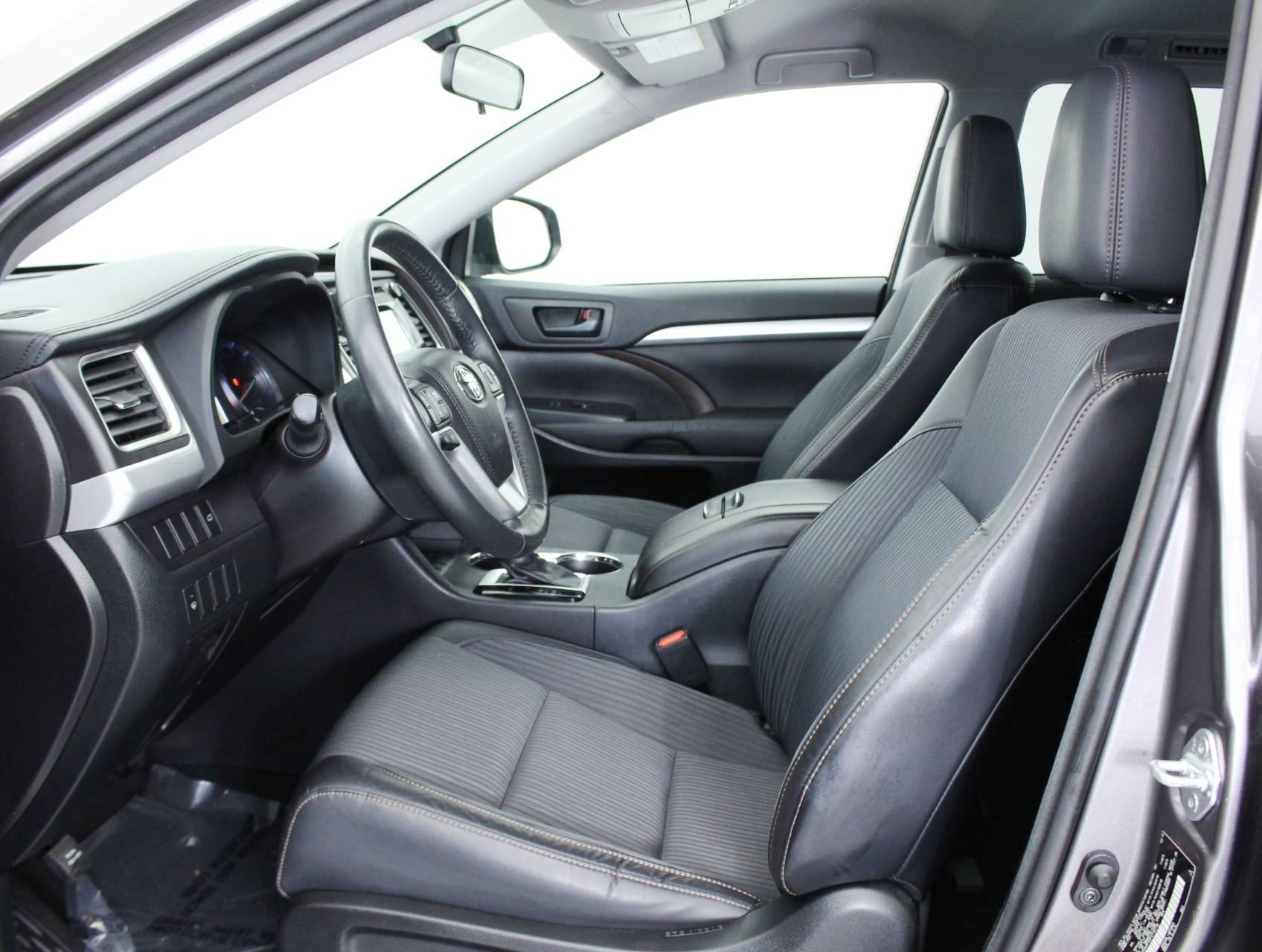 Florida Fine Cars - Used TOYOTA HIGHLANDER 2015 WEST PALM Le Plus V6