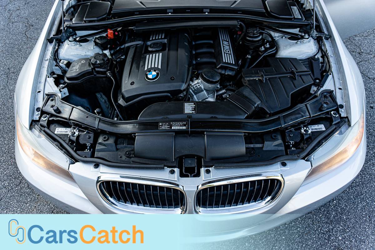 CARSCATCH - Used vehicle - Sedan BMW 3 SERIES 2011