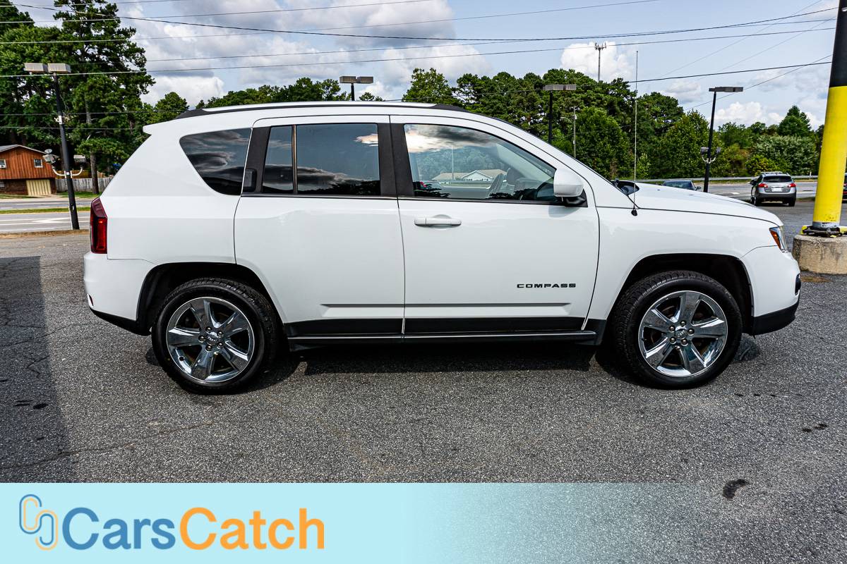 CARSCATCH - Used vehicle - SUV JEEP COMPASS 2014