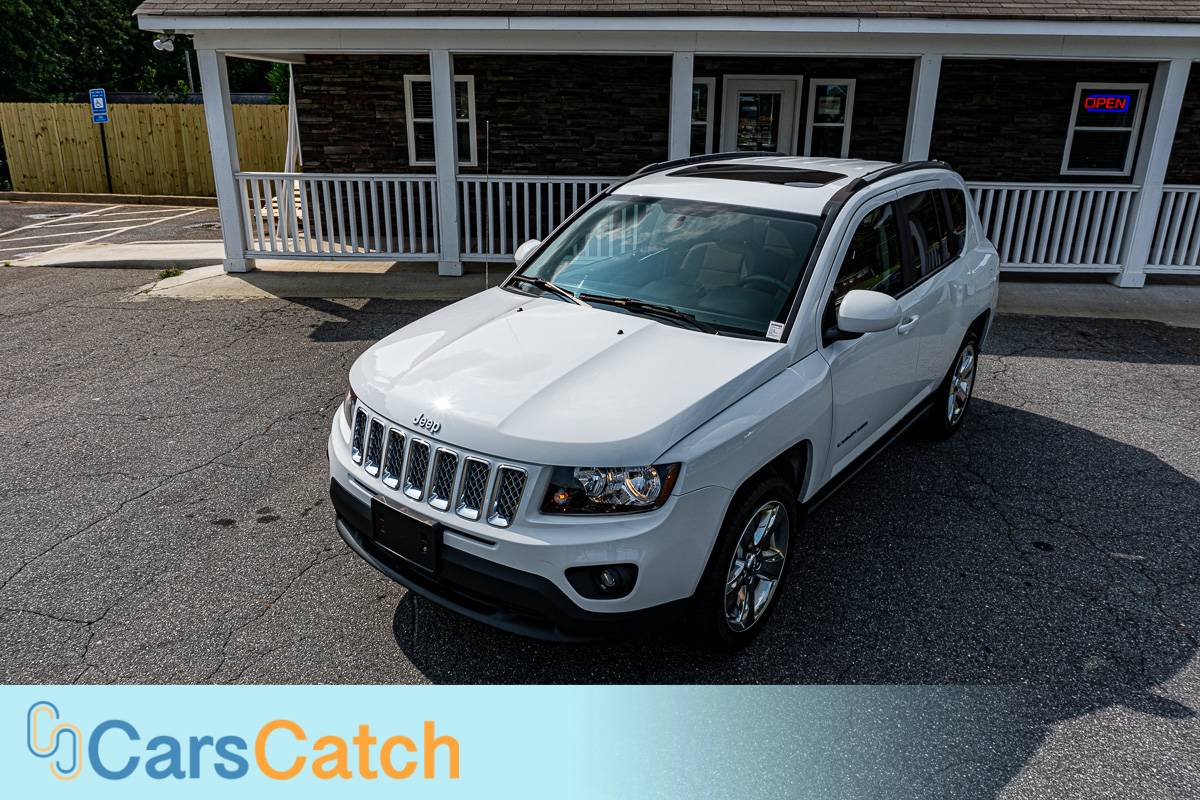 CARSCATCH - Used vehicle - SUV JEEP COMPASS 2014