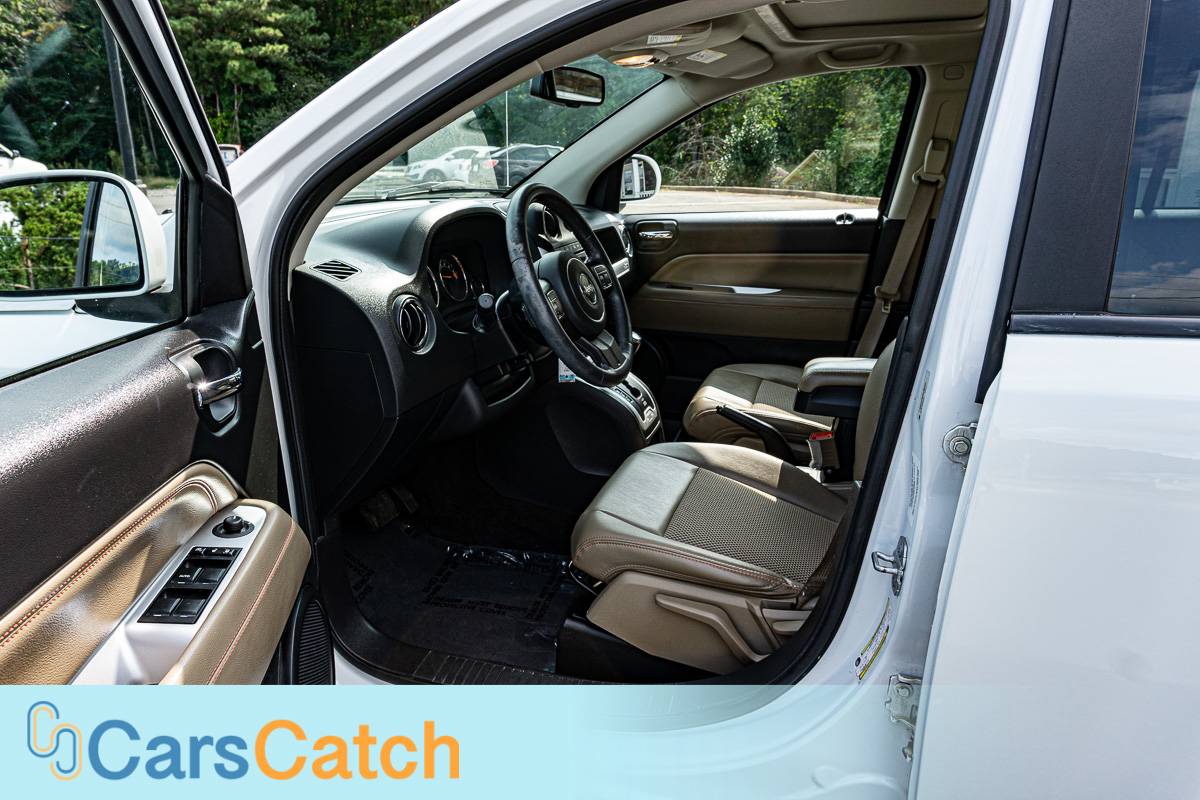 CARSCATCH - Used vehicle - SUV JEEP COMPASS 2014