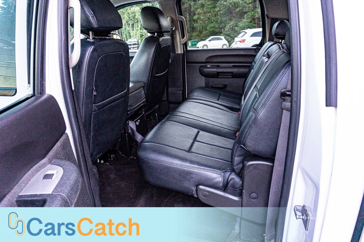 CARSCATCH - Used vehicle - Truck CHEVROLET SILVERADO 1500 2013