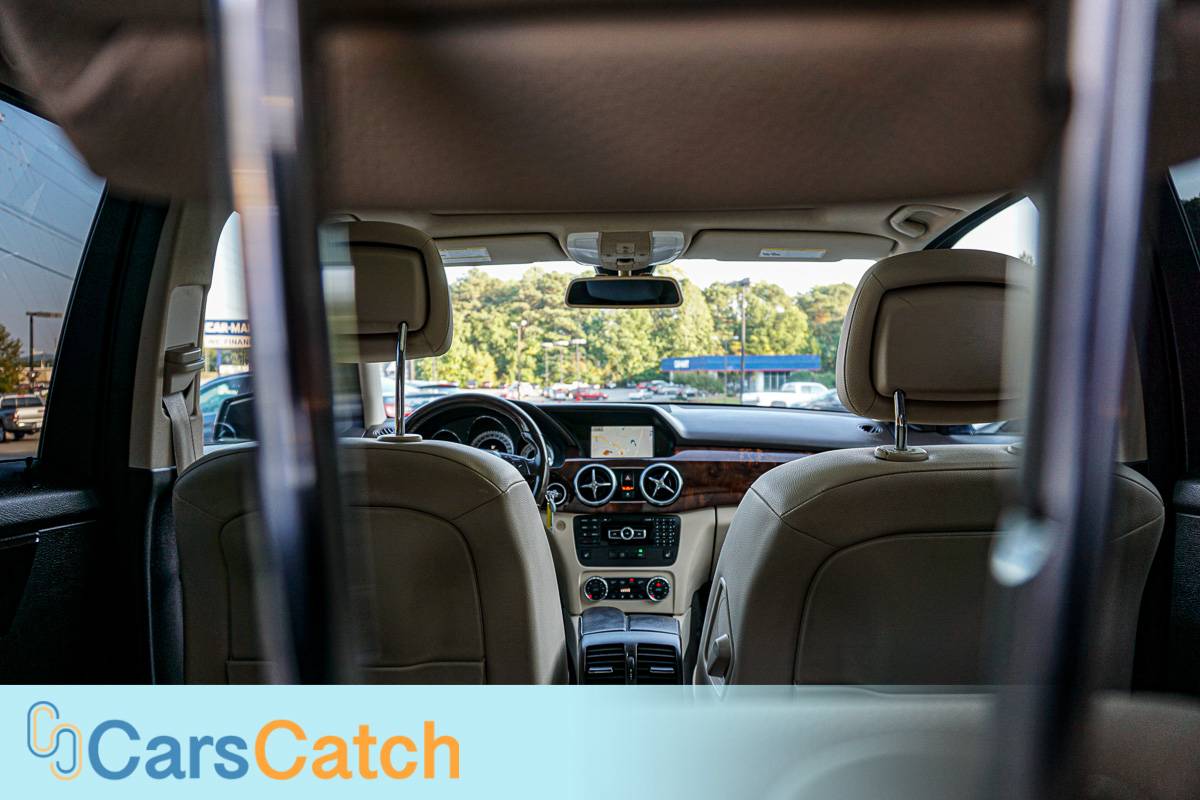 CARSCATCH - Used vehicle - SUV MERCEDES-BENZ GLK-CLASS 2013