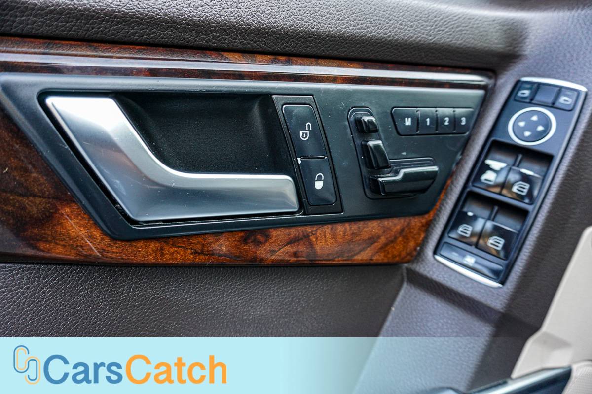 CARSCATCH - Used vehicle - SUV MERCEDES-BENZ GLK-CLASS 2013