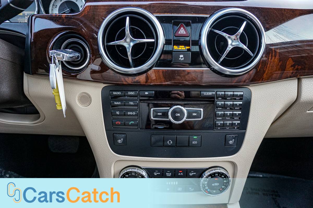 CARSCATCH - Used vehicle - SUV MERCEDES-BENZ GLK-CLASS 2013