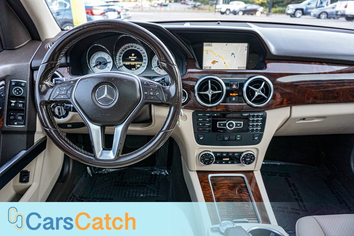 CARSCATCH - Used vehicle - SUV MERCEDES-BENZ GLK-CLASS 2013