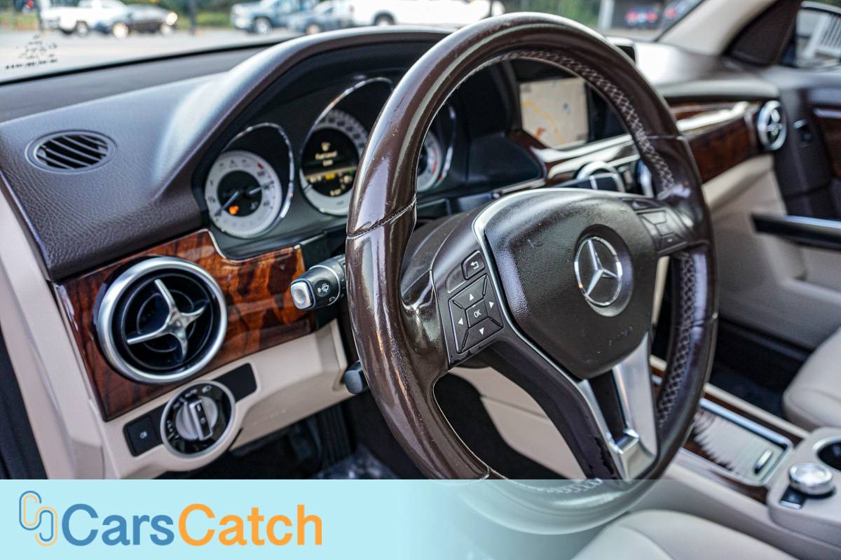 CARSCATCH - Used vehicle - SUV MERCEDES-BENZ GLK-CLASS 2013