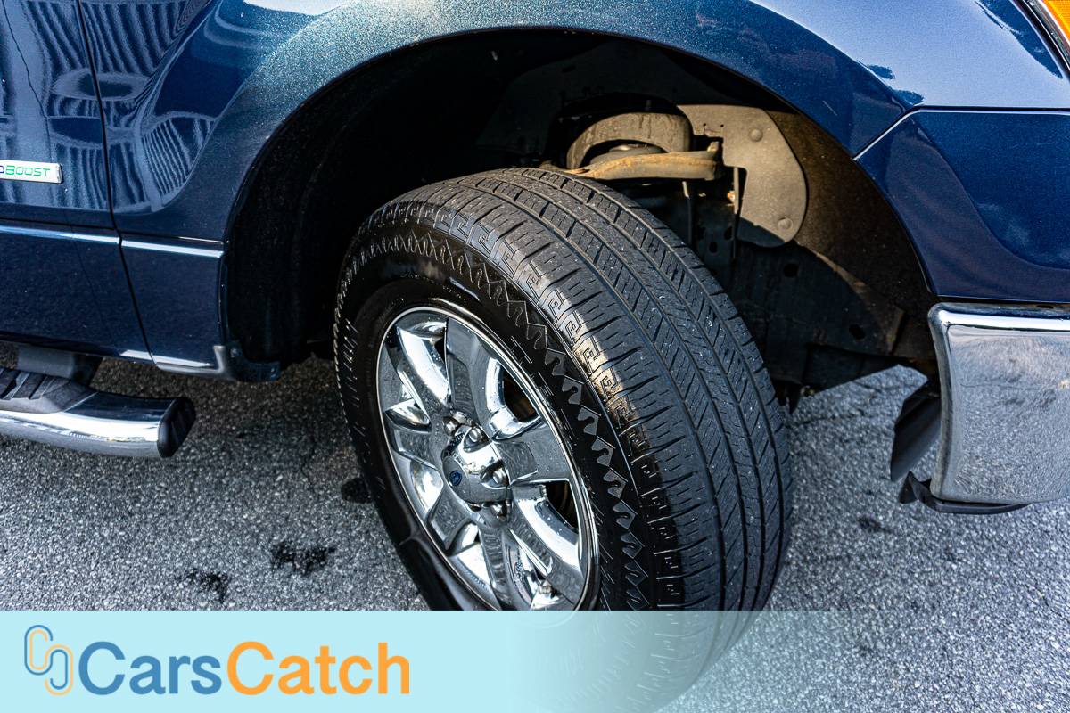 CARSCATCH - Used vehicle - Truck FORD F-150 2014