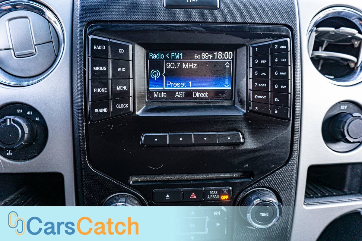 CARSCATCH - Used vehicle - Truck FORD F-150 2014