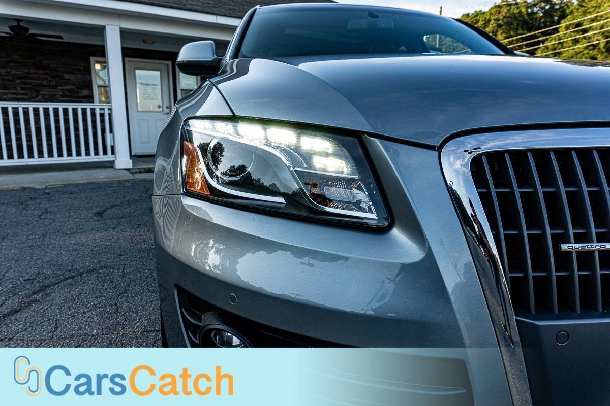 CARSCATCH - Used vehicle - SUV AUDI Q5 2011