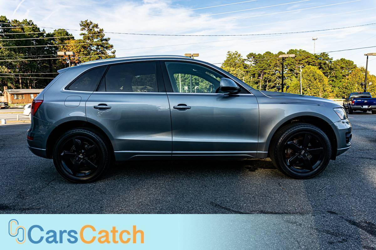 CARSCATCH - Used vehicle - SUV AUDI Q5 2011