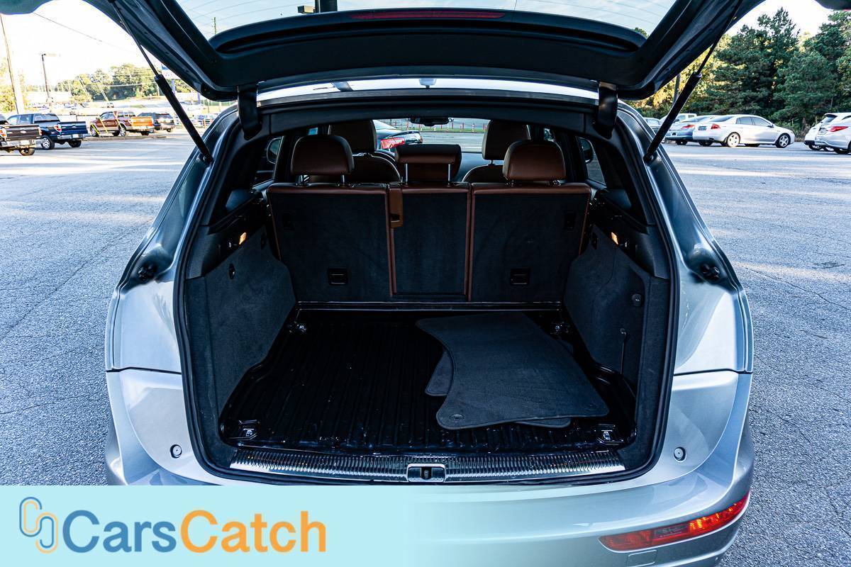 CARSCATCH - Used vehicle - SUV AUDI Q5 2011