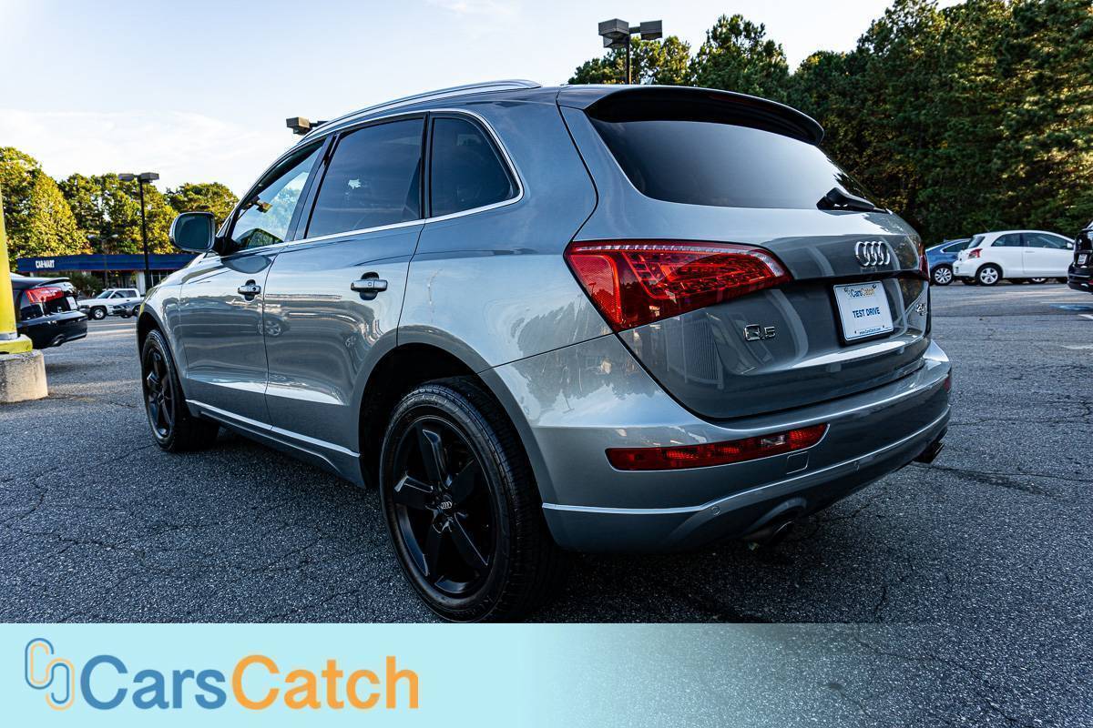 CARSCATCH - Used vehicle - SUV AUDI Q5 2011