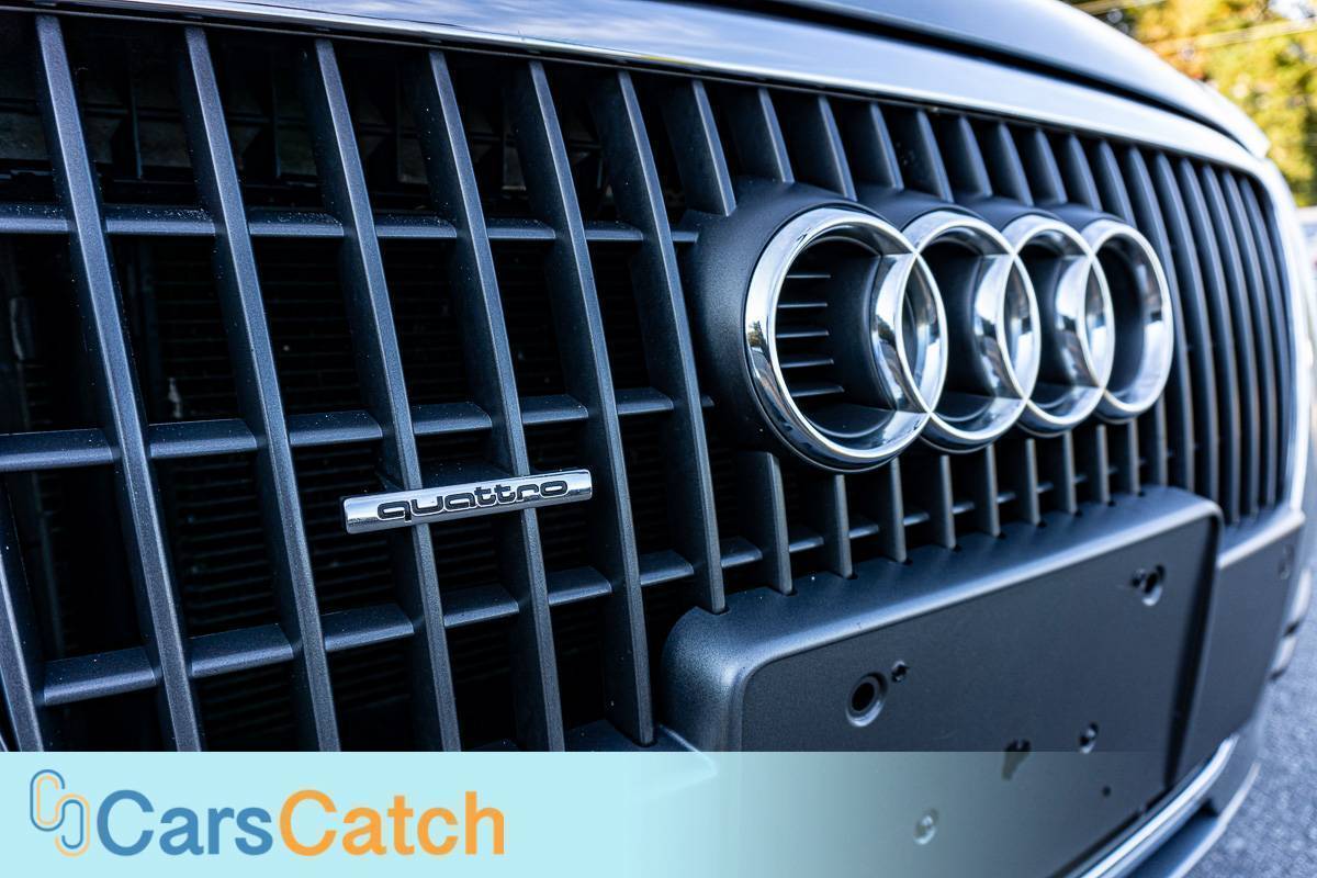 CARSCATCH - Used vehicle - SUV AUDI Q5 2011