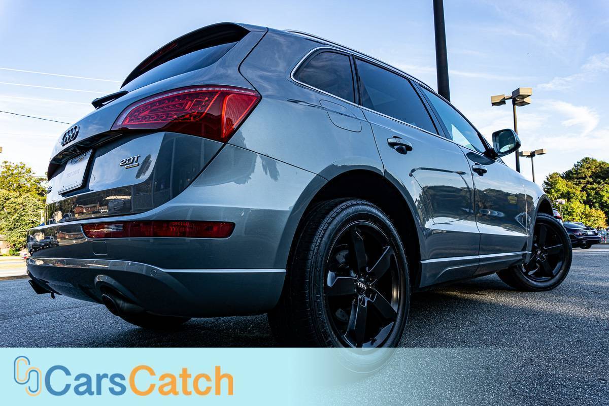 CARSCATCH - Used vehicle - SUV AUDI Q5 2011