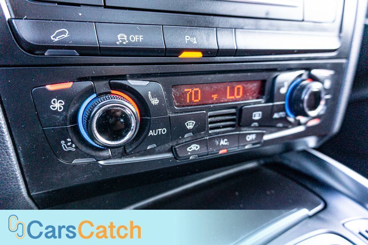 CARSCATCH - Used vehicle - SUV AUDI Q5 2011