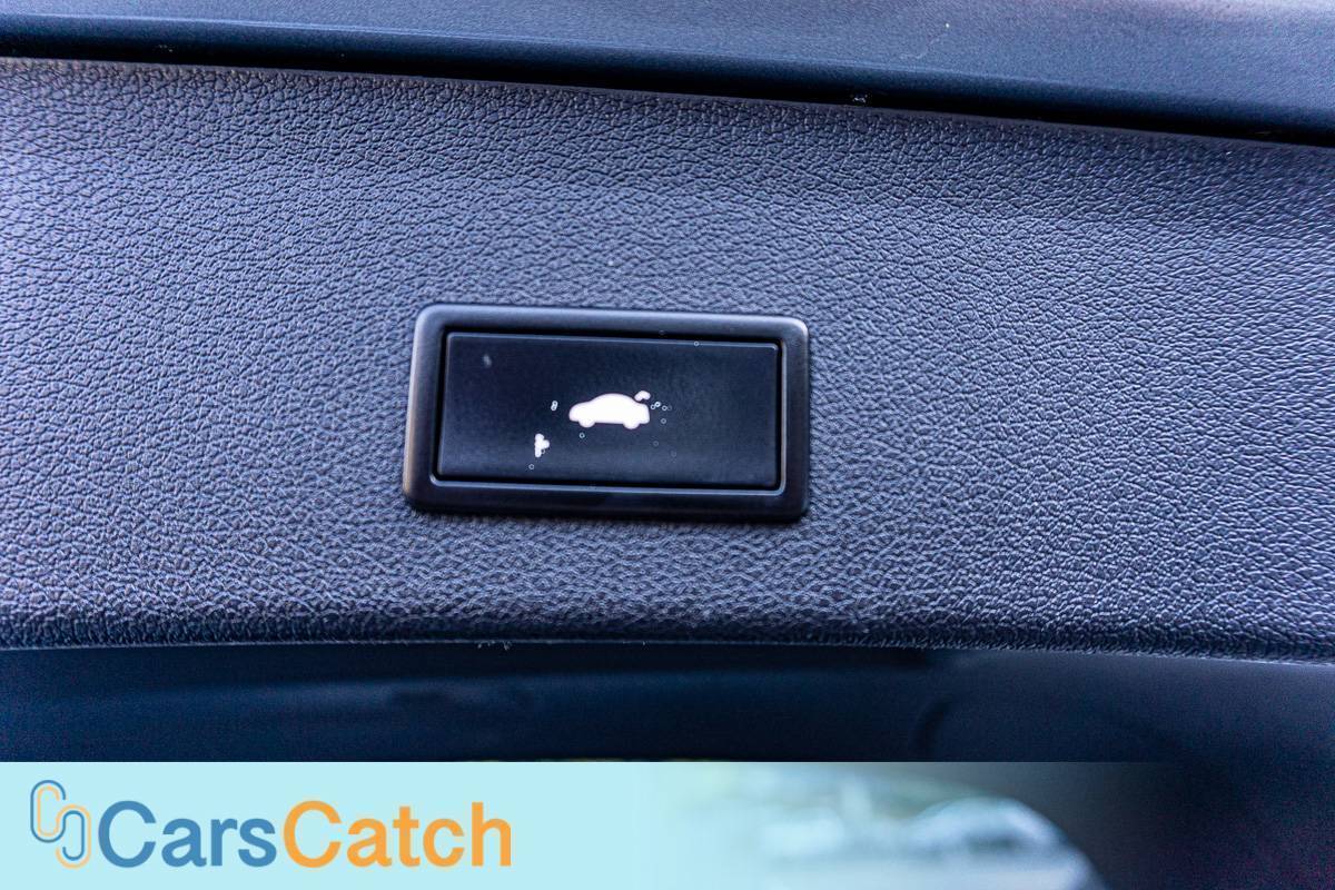 CARSCATCH - Used vehicle - SUV AUDI Q5 2011