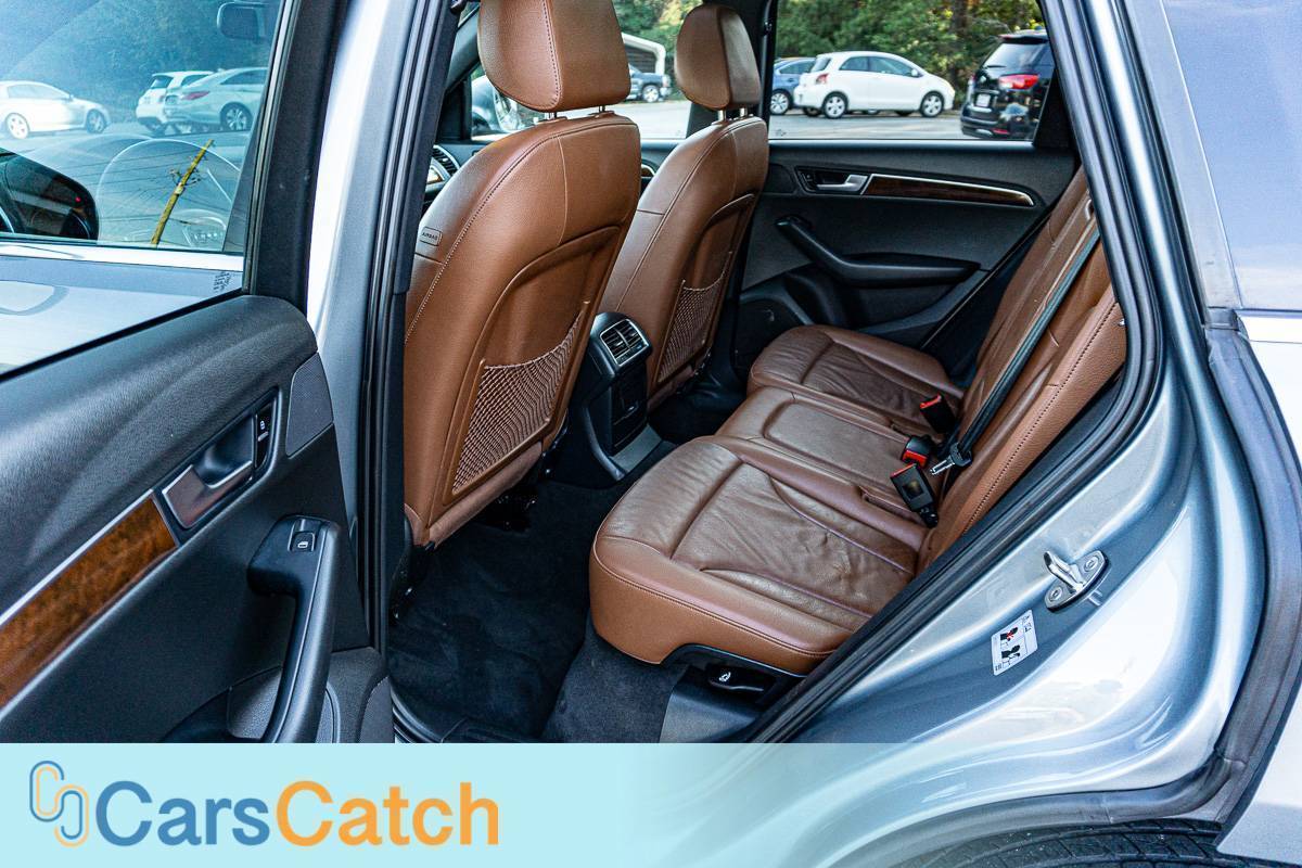 CARSCATCH - Used vehicle - SUV AUDI Q5 2011